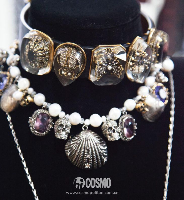 欧阳娜娜配饰,欧阳娜娜的配饰