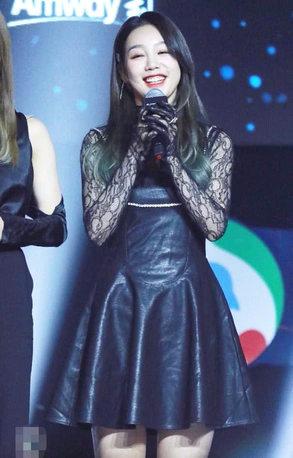 徐梦洁穿的袜子,101徐梦洁西装