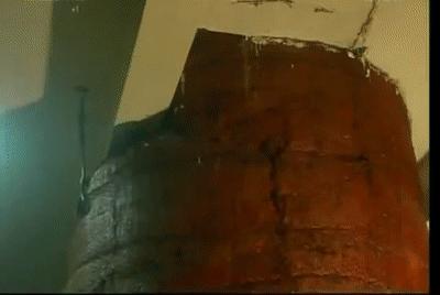 为什么塑料瓶可以卖钱,塑料瓶和塑料袋能做衣服用吗