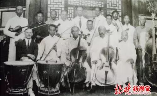 走近巨匠|萧友梅家族墓地藏身香山脚下四代人守护墓地近百年