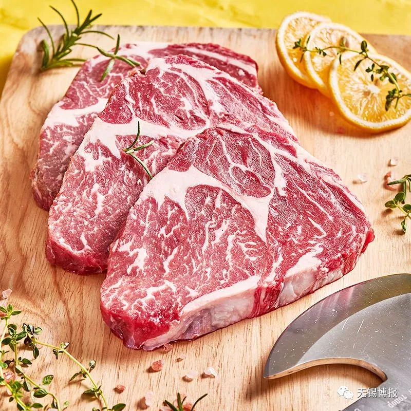 今天,我们在这里派送新年福利