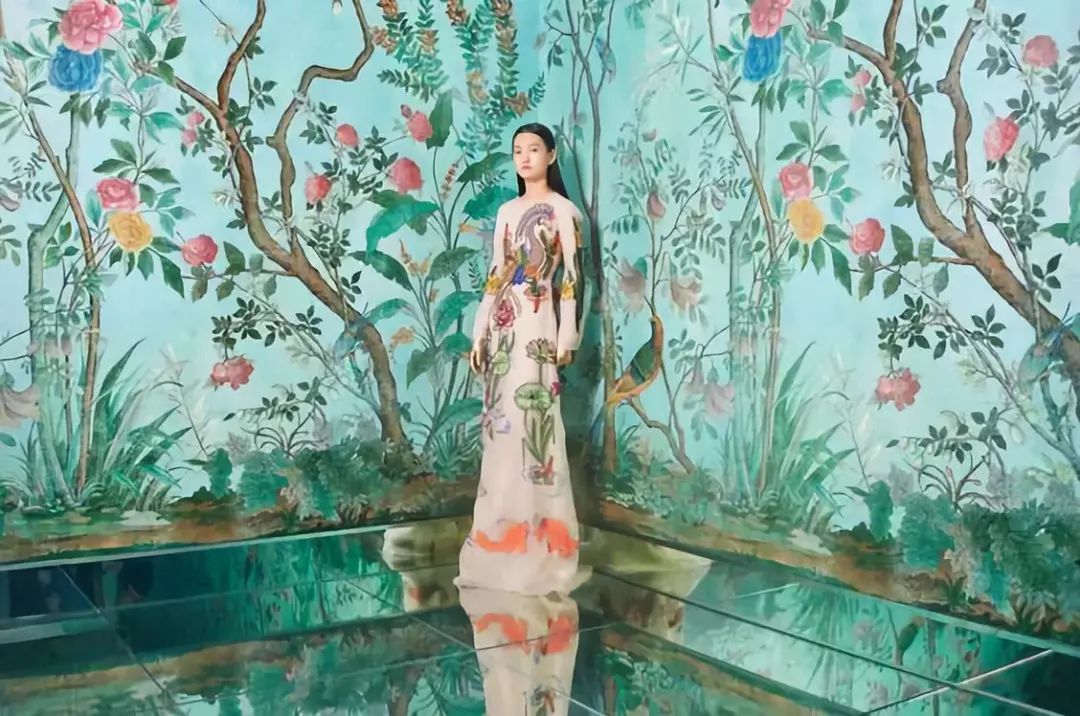 奢侈品包包褪色了怎么办,哪个奢侈品包包掉色