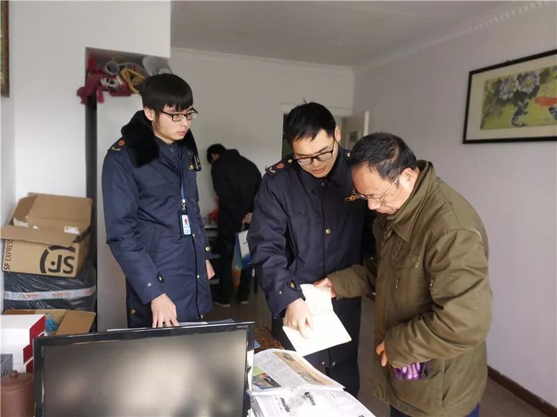 连哄带骗还吓唬!金华节俭老人6年竟花30多万买保健品!转给爸妈看看……