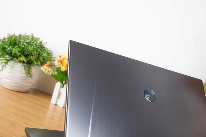 开启光追笔记本新时代机械革命深海幽灵Z2RTX2060首发评测