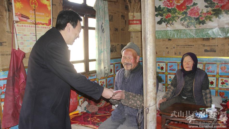 松溪县领导开展春节走访慰问活动,望都县领导面前开展慰问活动