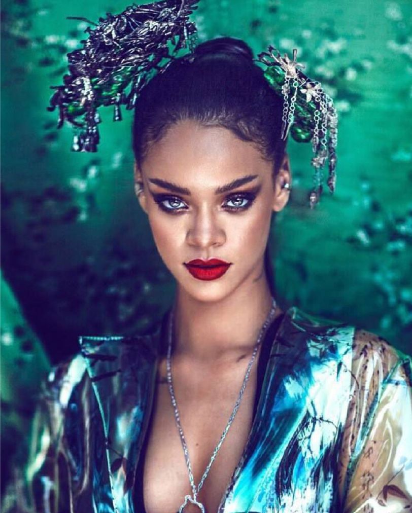 蕾哈娜奢侈品巨头之间的暗斗,蕾哈娜的奢侈品