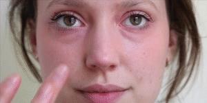 又是激凸又是露底，“蜜桃肌”的盛世美颜也有翻车时