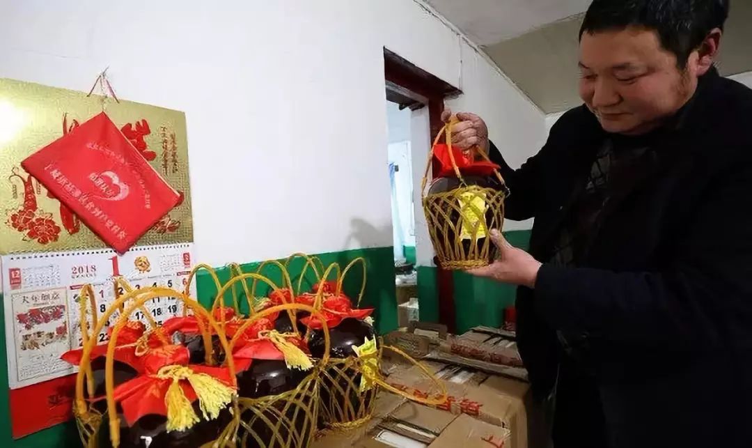 房县新闻一壶小黄酒,房县黄酒一壶价格