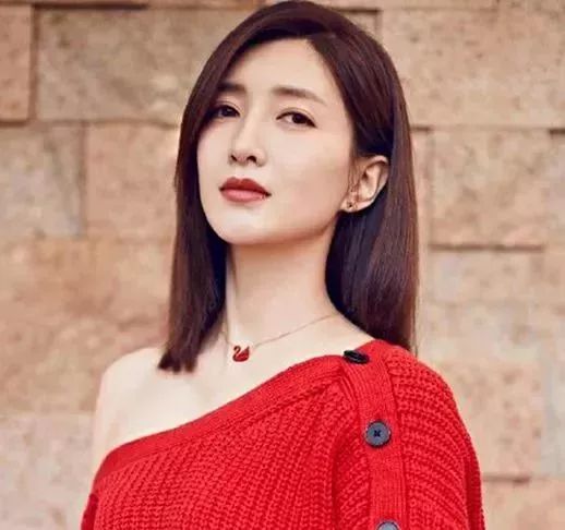 情人节送女朋友什么礼物朋友圈,2022情人节送女朋友什么礼物