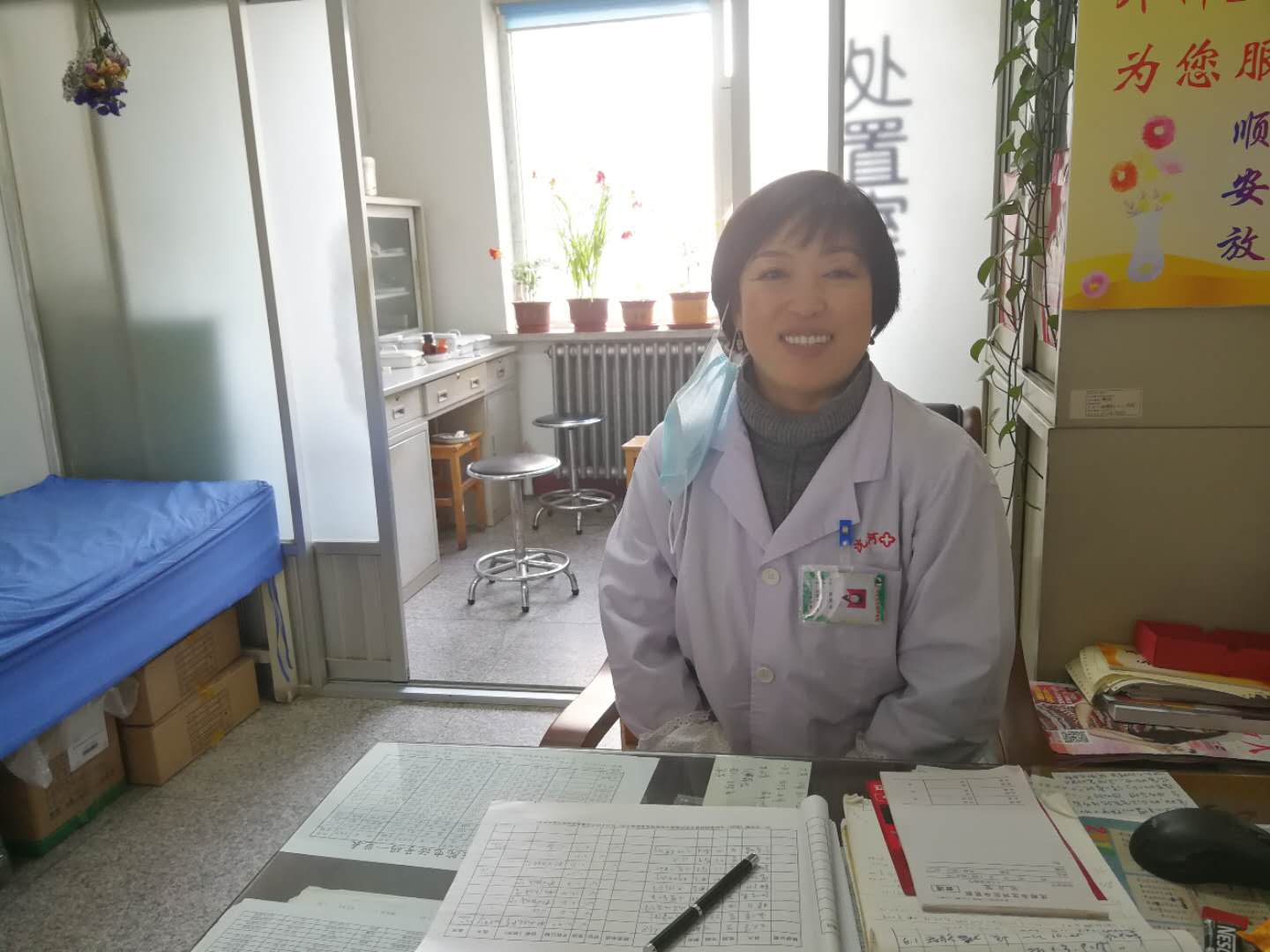 医护人员奉献精神,医护人员奉献的事迹