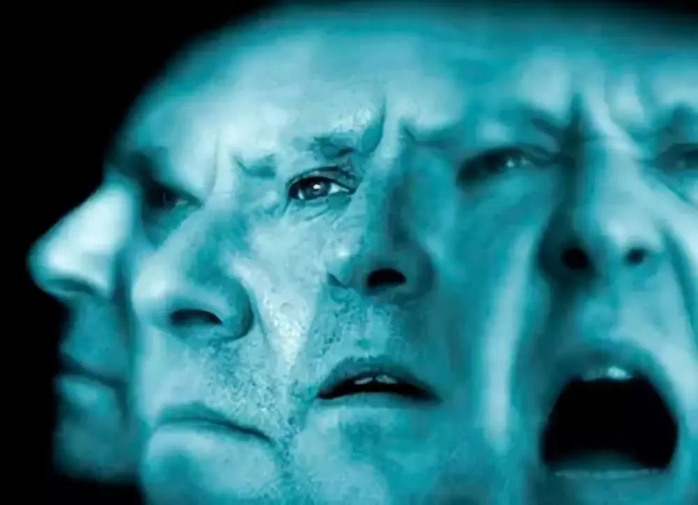 突发精神行为异常怎么处理,精神失常的症状就像鬼附体