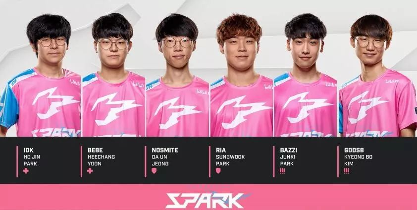 「今日热点」游戏工人联合会抗议动视暴雪裁员；《守望先锋》龙之队41连败；《猎天使魔女2》制作人离开白金工作室