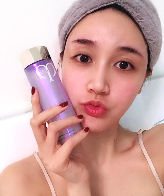 兰芝水乳最新版本,兰芝臻白晶透水乳套装适合年龄