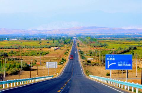 阿勒泰的角落完整版,阿勒泰的角落在哪里