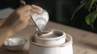 一张红纸引发的血案,一张纸引发的血案