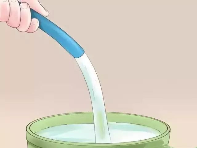 洗脸毛巾变黄变硬有异味怎么办,夏天毛巾发粘有异味怎么办