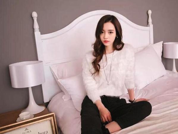 孙允珠黑色毛衣怎么穿,孙允珠毛衣穿搭