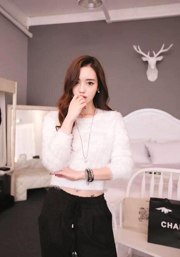 孙允珠黑色毛衣怎么穿,孙允珠毛衣穿搭