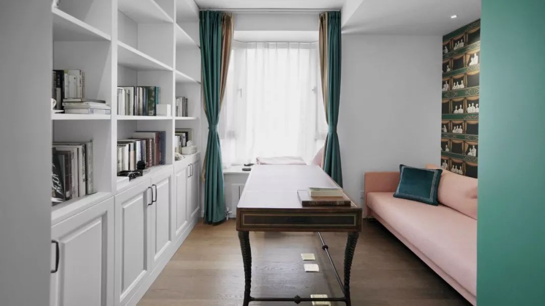 还买乌云壁纸呐？！他家藏着海外小众壁纸大全