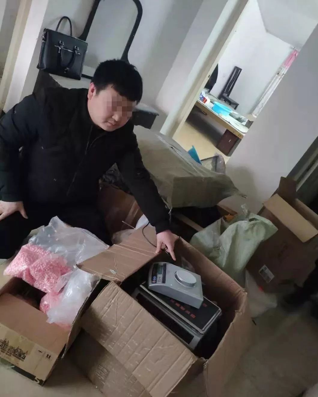 成本只要几毛钱却卖四五百,成本只有几毛钱可以卖到10几元