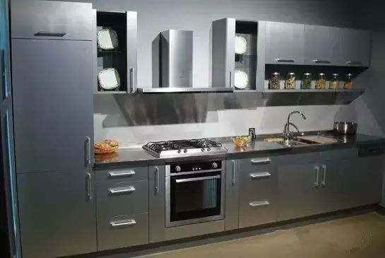 各种类型橱柜优缺点,不锈钢橱柜台面的优缺点