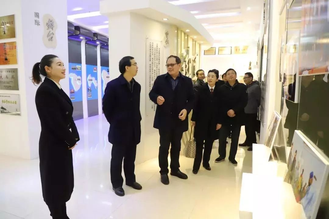 运用法治思维推进企业高质量发展,法治护航增强企业发展信心