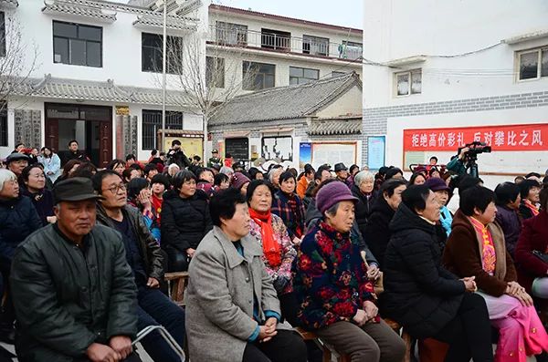 文明新风吹进百姓心田,文明新风吹进千家万户