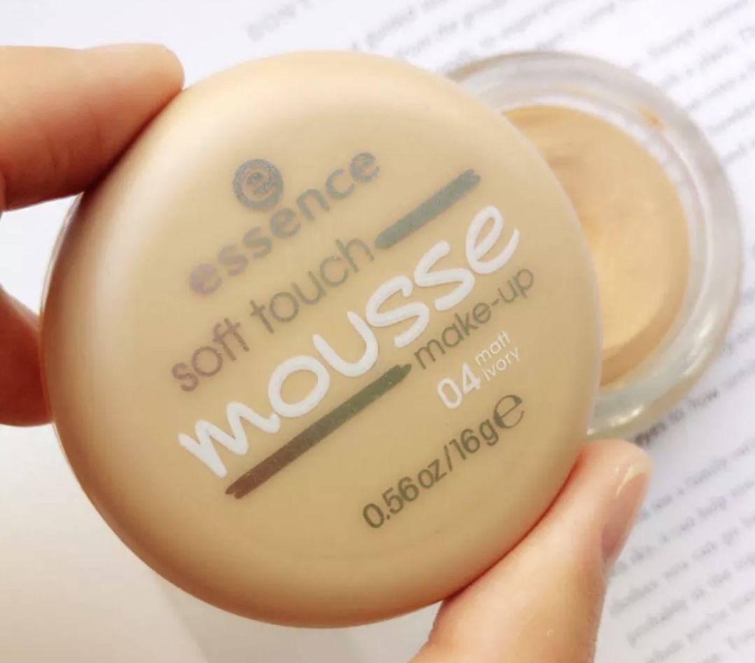 气垫粉底液粉膏选哪一个,粉条粉底膏cc