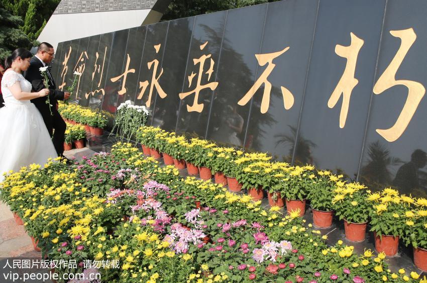 如何给5岁孩子讲死亡教育,如何正确引导孩子对死亡的认知