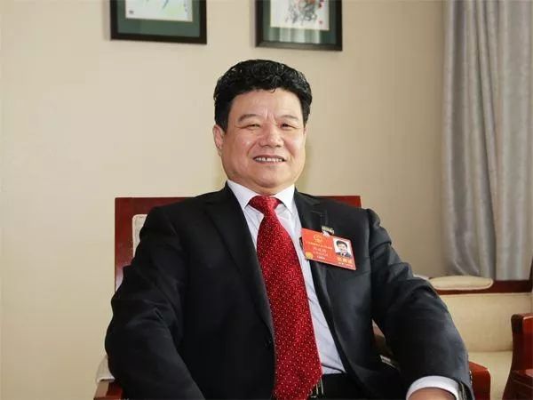 *会两**|推进康复大学建设,康复治疗师成法定执业者......*会两**代表说了啥?