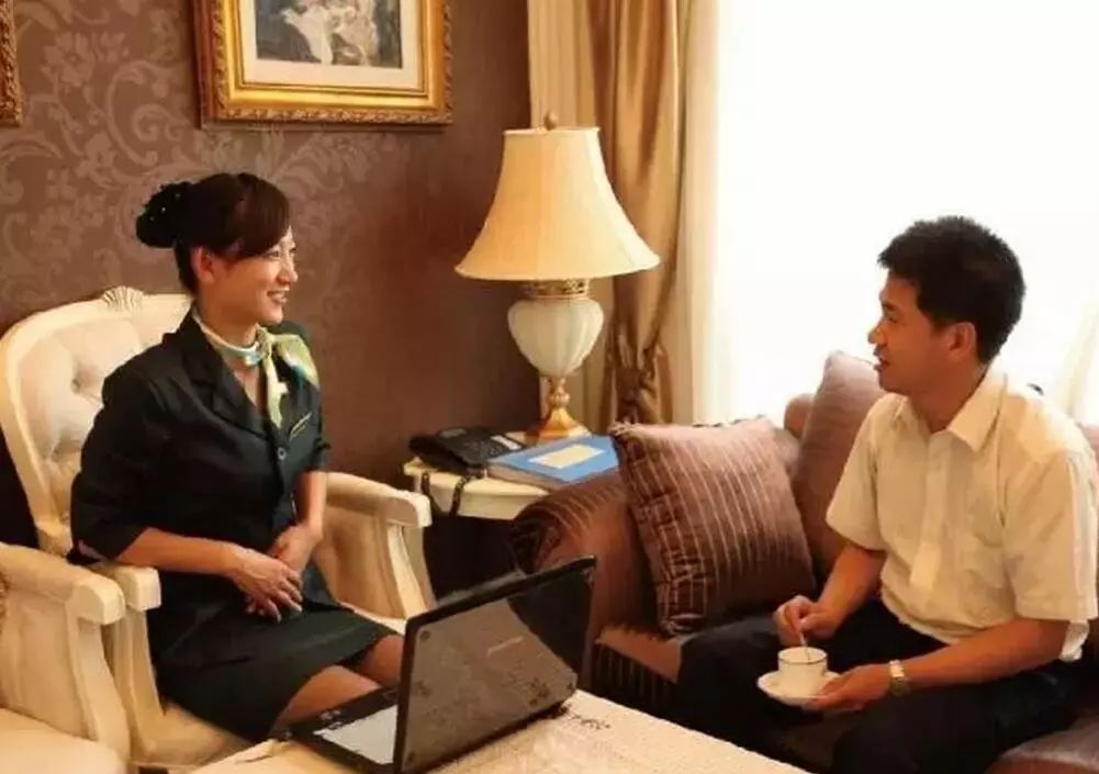 金牌导购的四个话术,独家导购话术技巧有哪些