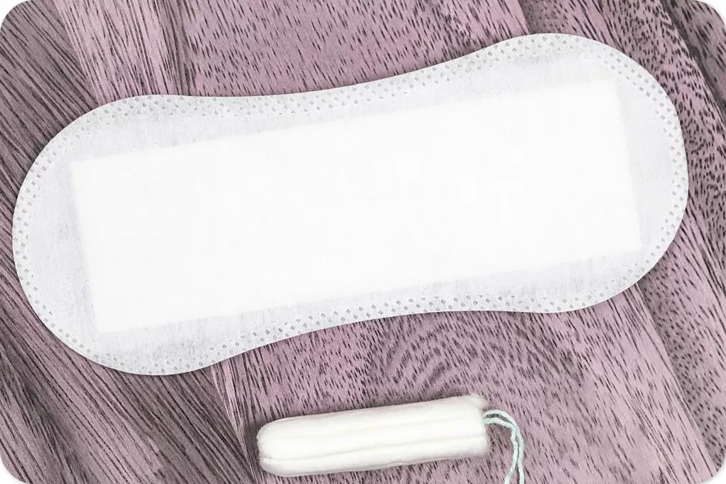 宝妈注意关于新生儿护理的三件事,新生儿常见病症新妈咪遇到别惊慌