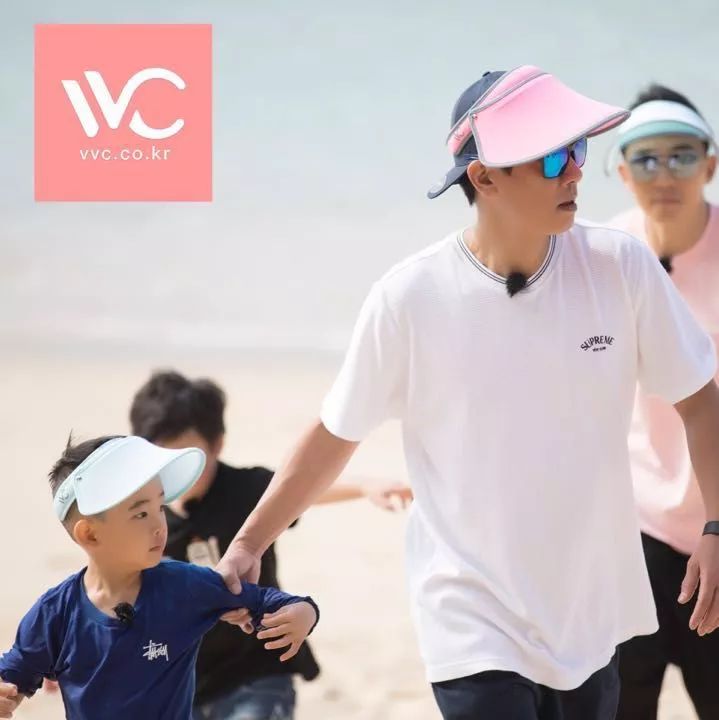 陈小春带应采儿上节目,陈小春和应采儿爸爸去哪儿秀恩爱