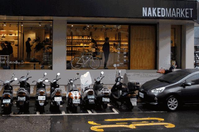 白天咖啡店晚上小酒馆,手把手教你开小酒馆