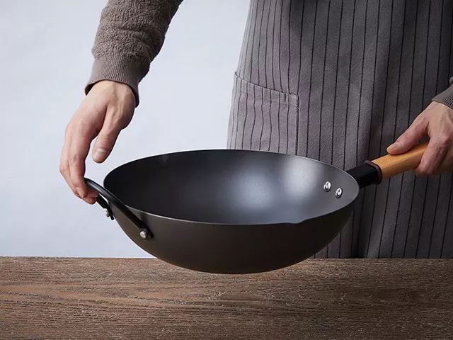 200元铁锅推荐,炒菜颠勺方便的专用铁锅