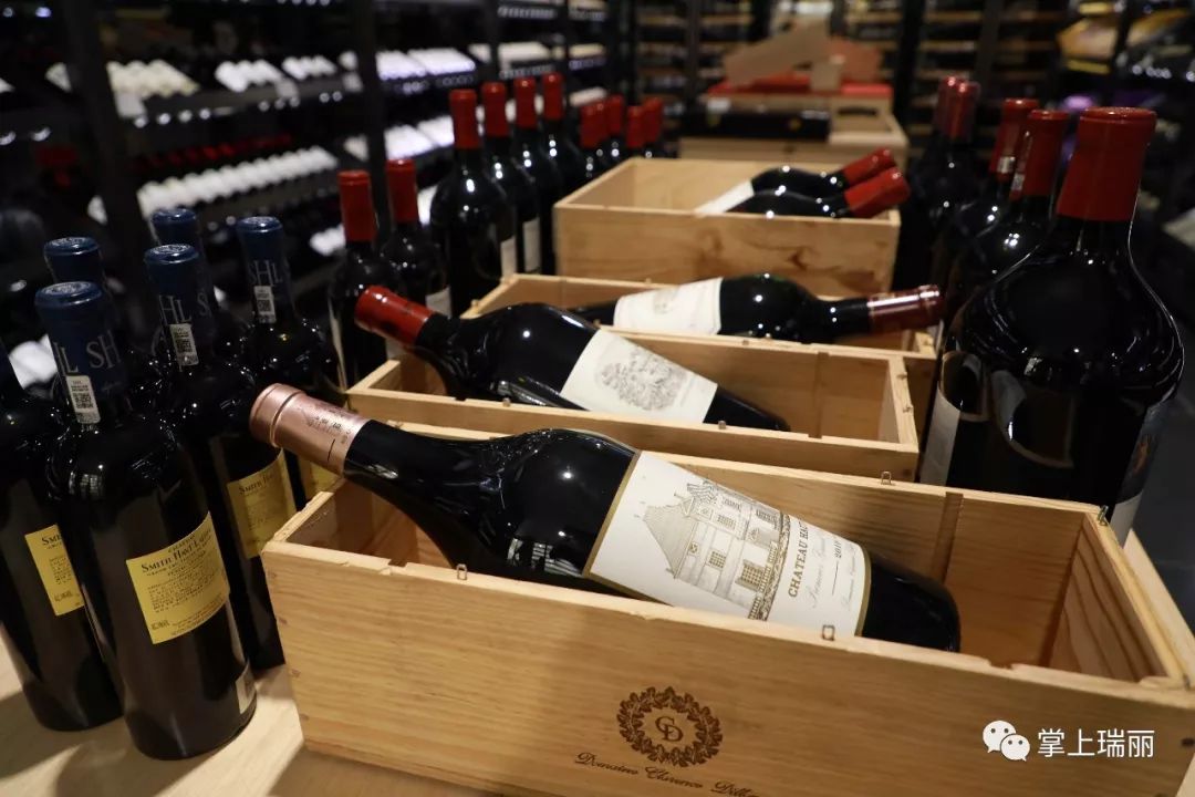 云南瑞丽姐告免税商品,瑞丽姐告免税购物节