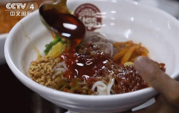 螺蛳粉能征服老挝人,螺蛳粉超爽版