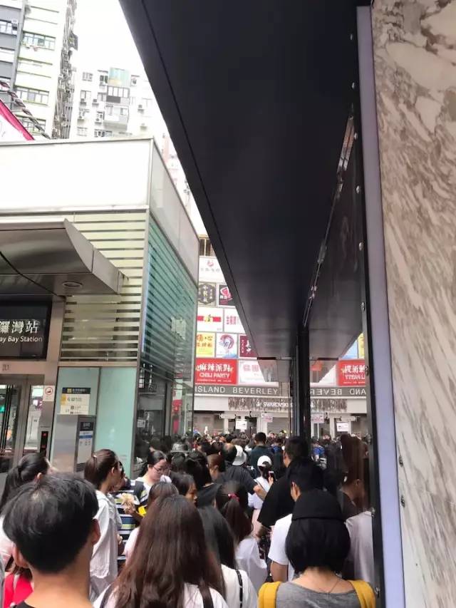 香港打折包包,最近香港商场护肤品打折汇总