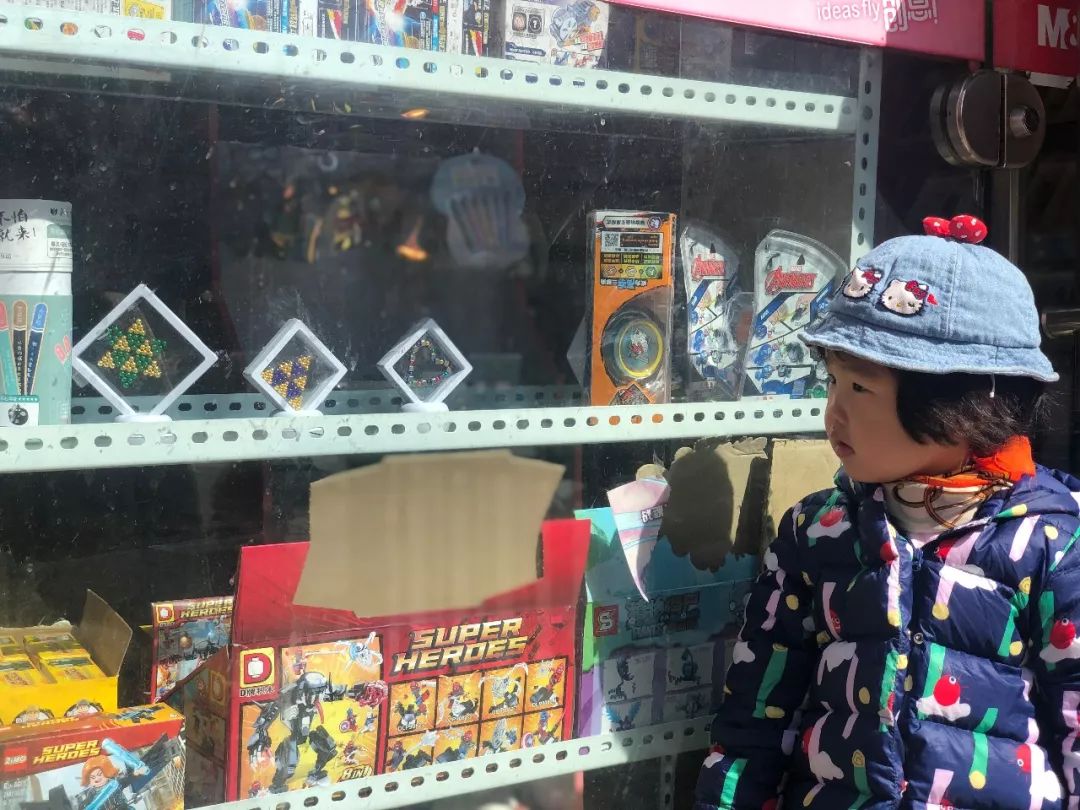 如何判断孩子有没有误食磁力珠,小孩误食磁力珠危险吗