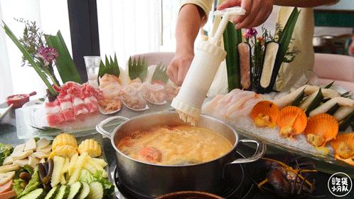 普吉岛芭东海滩泰式小火锅,普吉岛椰子岛网红