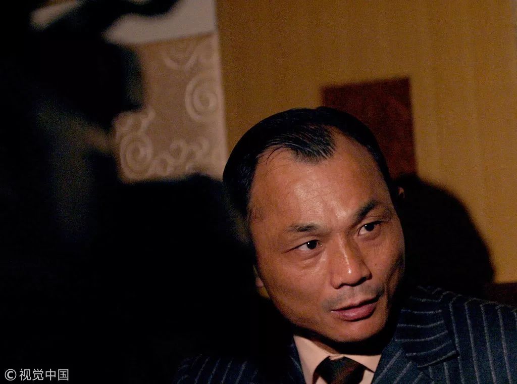 “亚洲赌王”尧建云：600万、两条腿、三根手指，赌王的代价不止家破人亡