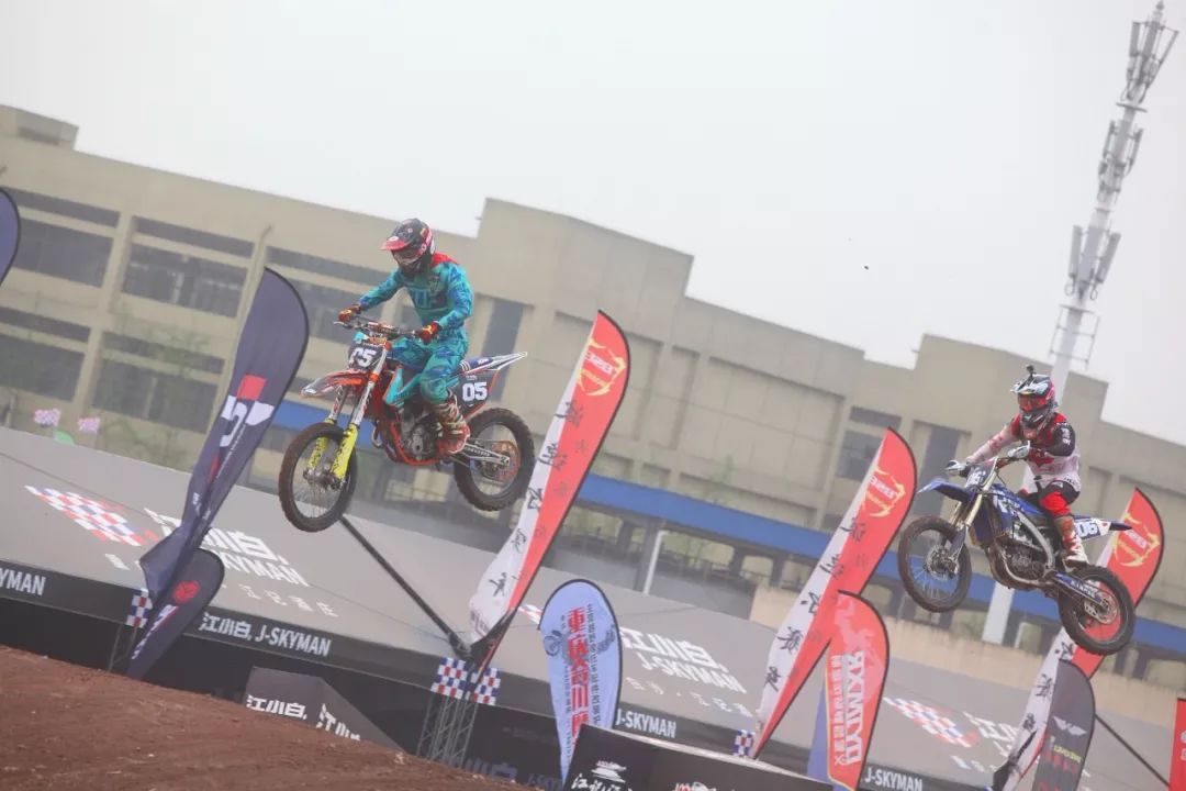 为美酒加点汽油—首届江小白J-SKYMAN越野摩托锦标赛见闻