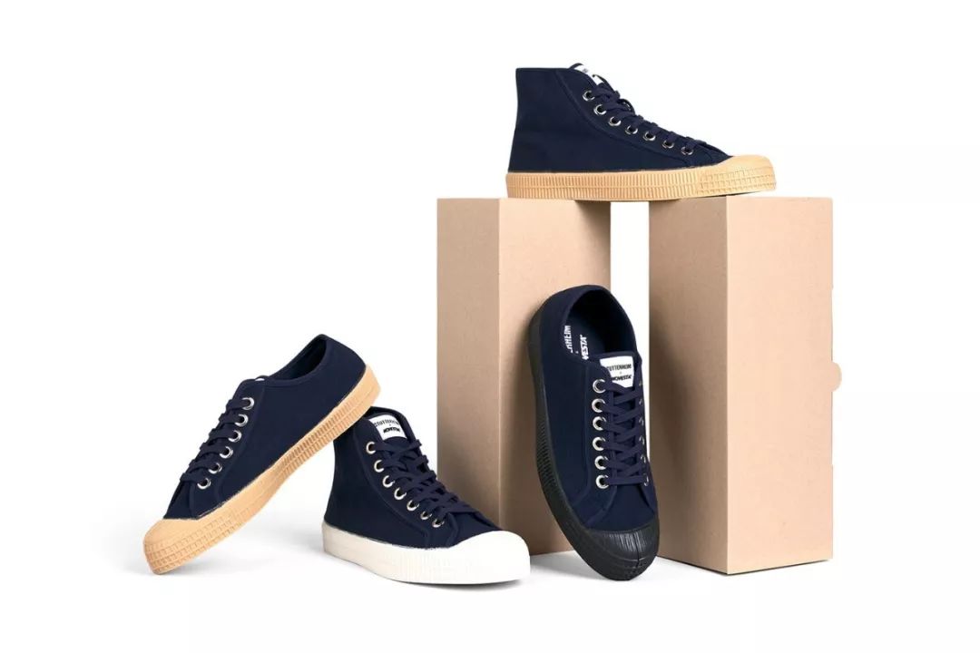 匡威联名川久保玲鞋,匡威川久保玲联名是经典还是1970s