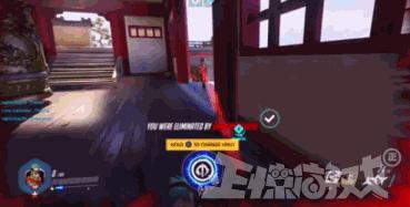 正经GIF囧图:女人不要和男人比骚,地铁上的泳装让人把持不住