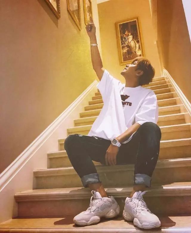 今日球鞋上脚图片,今日球鞋上脚