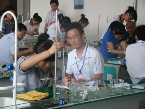 铜陵市体育中考考什么,安徽铜陵中考体育考试项目及标准