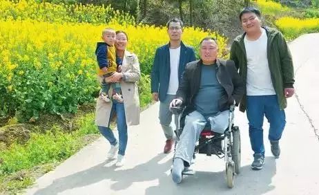 自强精神的故事,自强的小故事大全