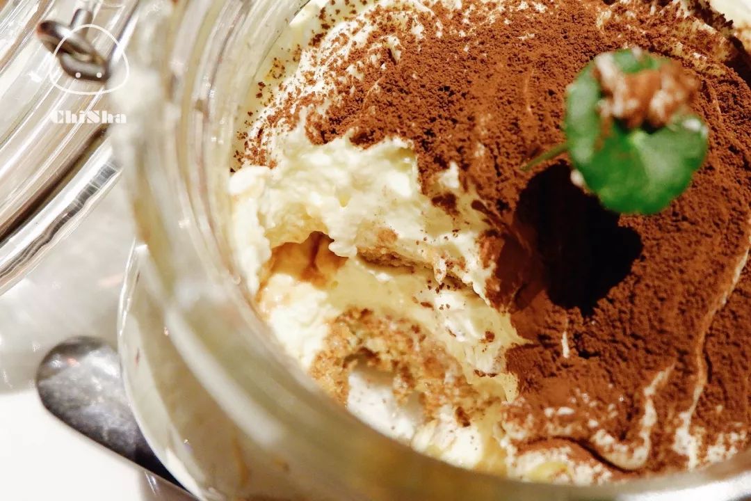 什么牌子的提拉米苏不腻,成都提拉米苏真实测评