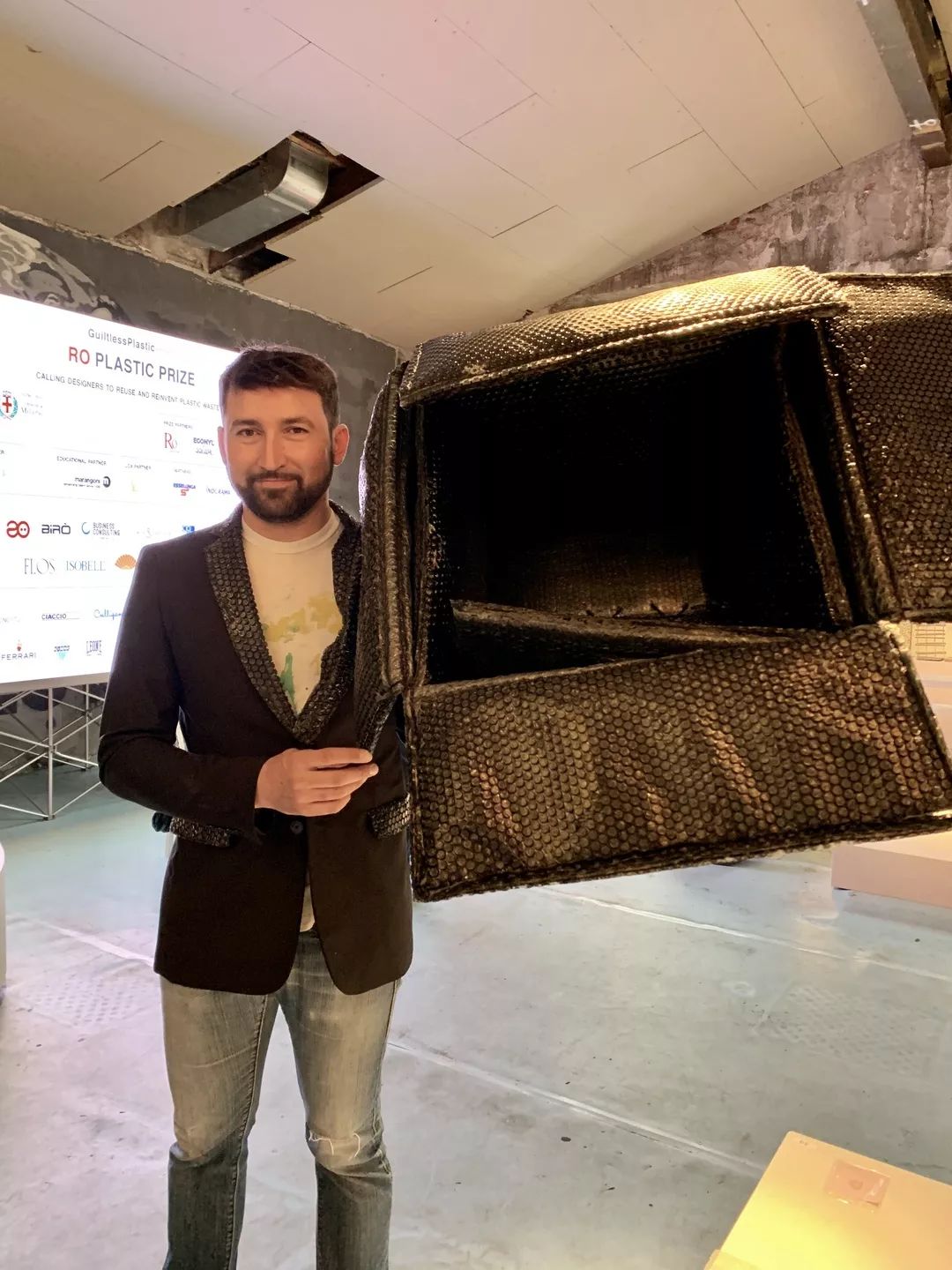 米兰街头暗访竟有井柏然,结果意外:购物车空了