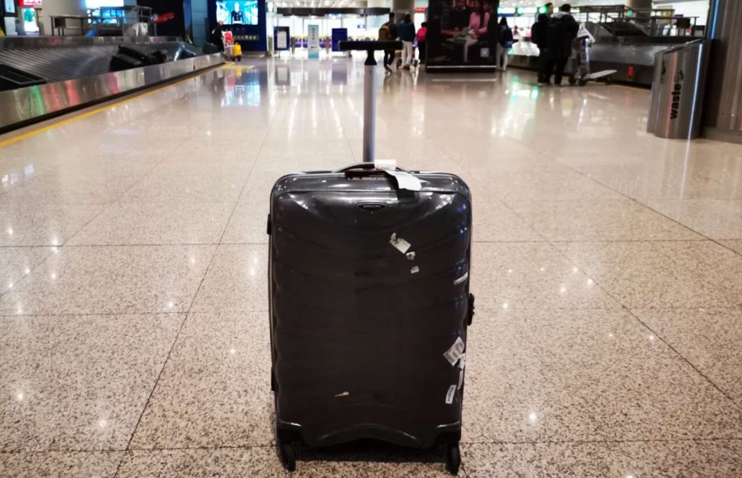 新秀丽高端黑标,新秀丽新款黑标